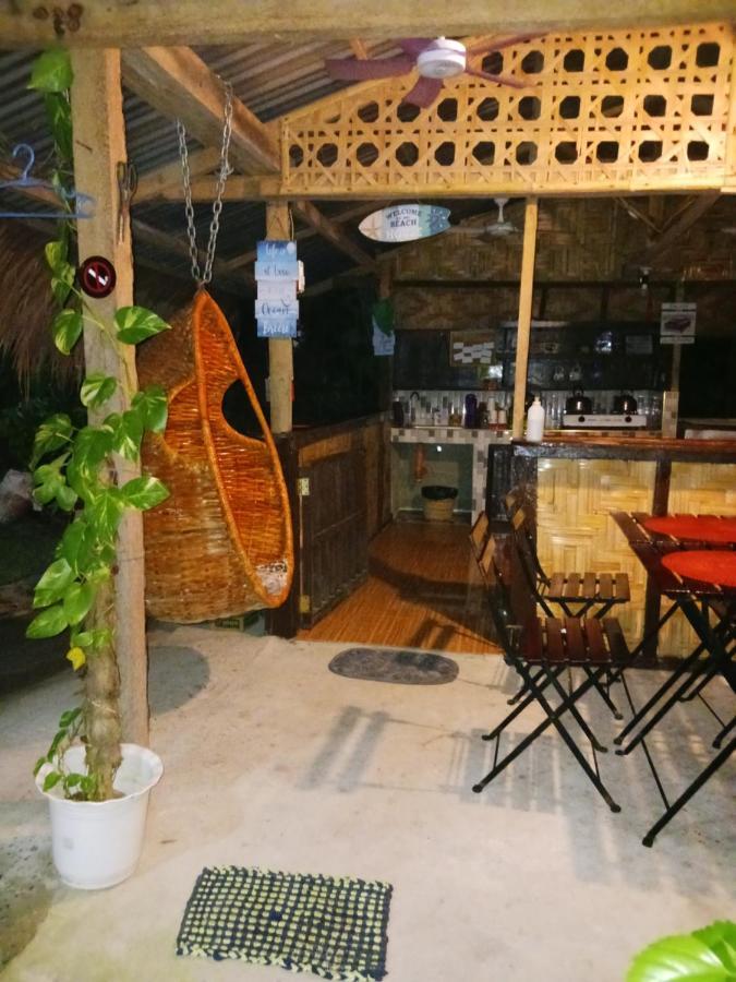 Weeroona Huts Homestay Pacifico San Isidro  Exterior foto