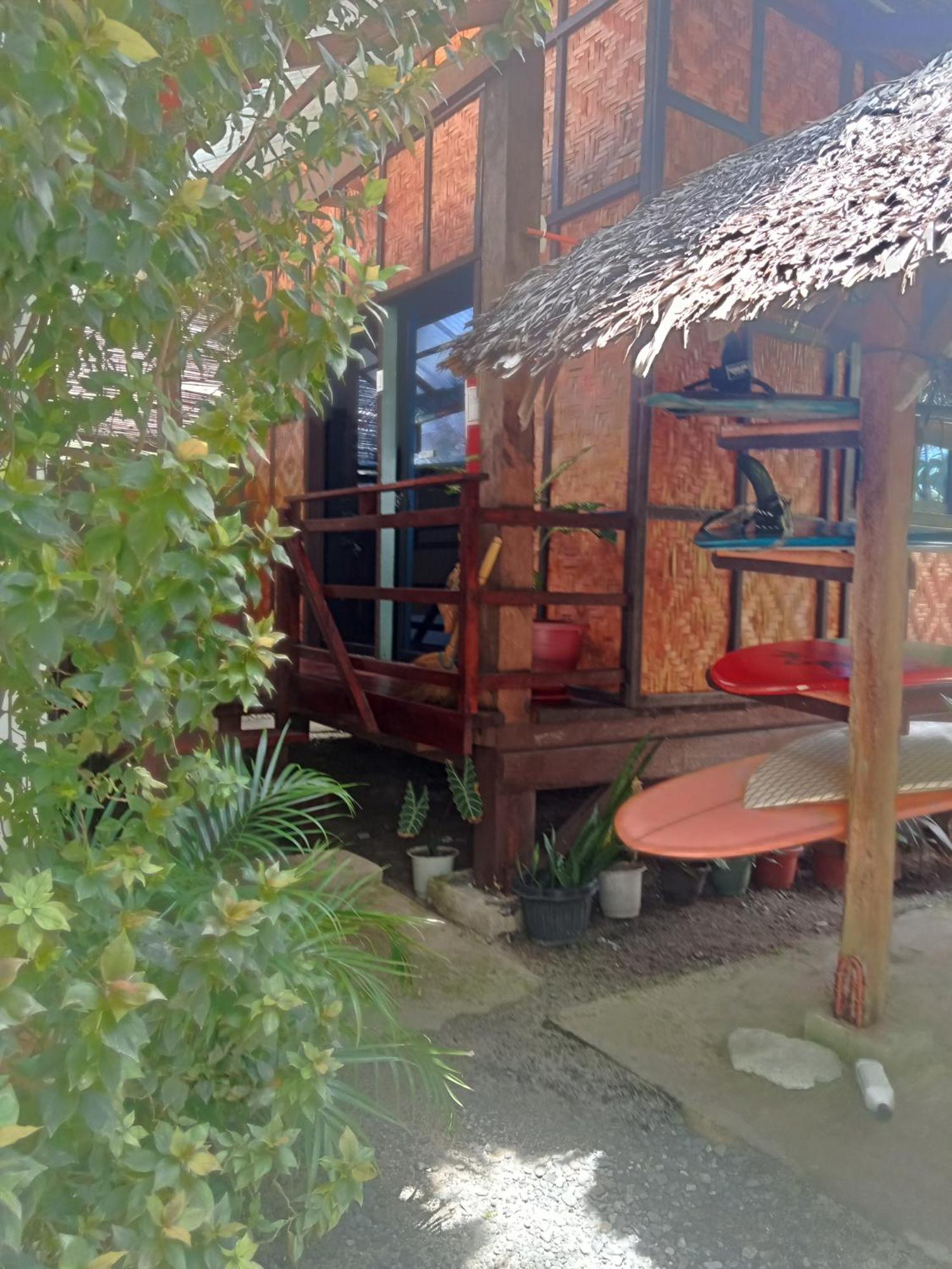 Weeroona Huts Homestay Pacifico San Isidro  Exterior foto